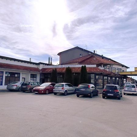Motel Gas-Petrol Samac Bosanski Samac Екстериор снимка